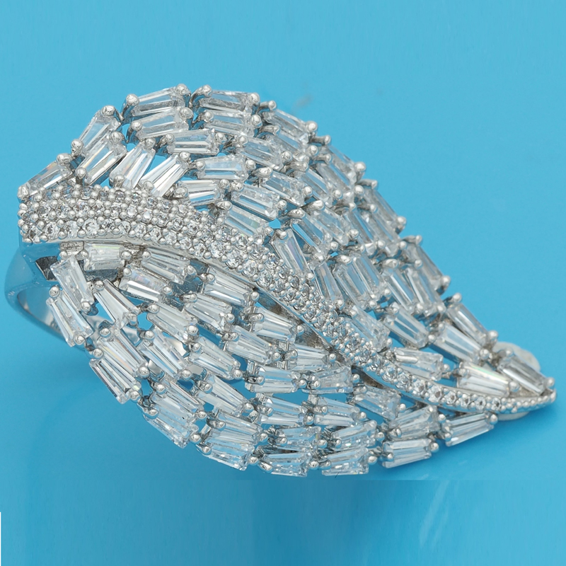 R25944